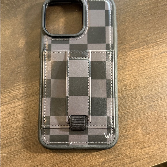 Midnight Check 🏁 - Picture 1 of 6